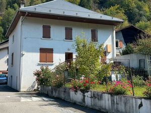 Maison 8 pièces 173 m²