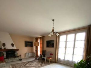 Maison individuelle sur grand terrain