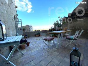 Maison 15 pièces 400 m²