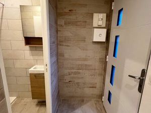 Studio 12 m2 à Choisy le roi proches RER C et D commerces et écoles