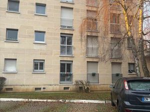 Parking extérieur à louer – L’Haÿ-les-Roses