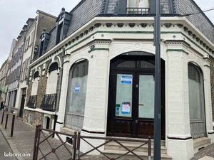 Local 109 m² Lagny-sur-Marne