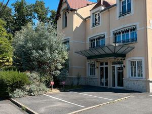 Location Cabinet de groupe 91