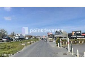 Local commercial 960 m²