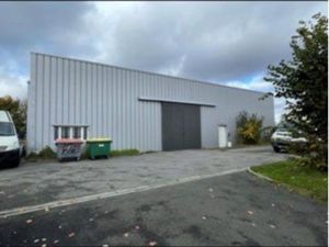 Dépôt 420m2 sur 1600m2 terrain