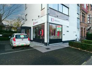 Surface commerciale à louer à Generaal Lemanlaan 200 Assebroek (RWC41371)