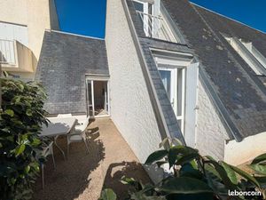 Maisonnette face à la plage /piscine