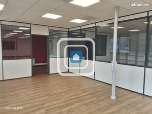 Bureaux 178 m²