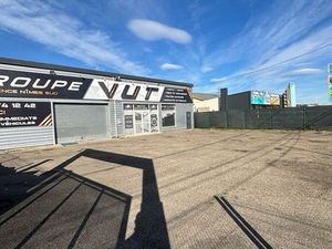 Local commercial 400m2