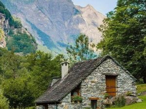 C'est une demande. Cple retraités ch maison à louer