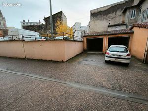 Garage Box fermés ultra Centre Ville