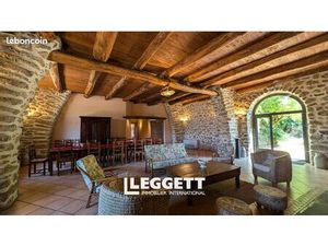 Maison 15 pièces 519 m²