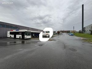 Local d'activité 2 750 m²