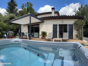 Villa 7 pièces 150 m²