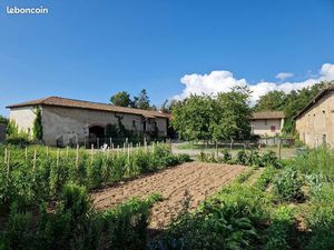 Maison 3 pièces 94 m²