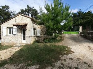 Petite maison a la campagne