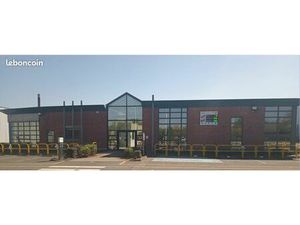 A louer Bureau   Coworking  espace réunion   industriel