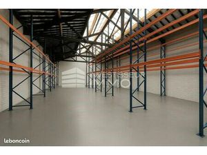 Local industriel 400 m²