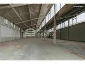 Local industriel 500 m²