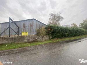 Local Divers 376 m² ST NAZAIRE