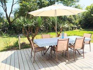 Maison clé en main entièrement rénovée avec un beau terrain au calme  proche de tout