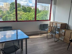3 Bureaux fermés de 5  15 et 20m2