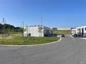 Spacieuse unité PME (417 m²) à vendre à Charleroi