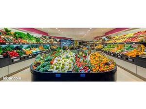 Local commercial à louer sur rue commerçante à orly