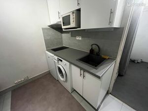 Studio avec terrasse et jardin