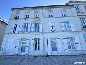 Immeuble 370 m² Saujon