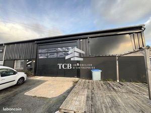 Local 420 m² La Chapelle-sur-Erdre