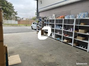 Local d'activité 185 m²