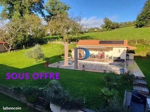 Maison de village 10 pièces 258 m²