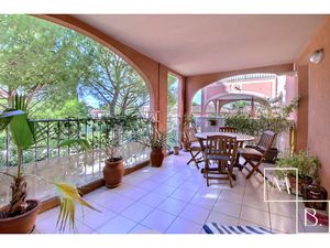 LATTES  T2 46 m2 avec terrasse et parking