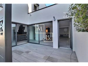 LOFT T2/T3 73 m2 + terrasse + parking