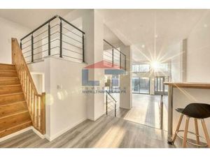 Loft -- Bas Montreuil