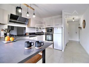 Rez-de-jardin  T2 de 44m2 avec terrasse + garage