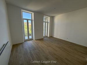 T3 Boulevard Balthazar Blanc 13015