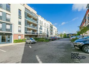 À vendre : Appartement T2 à MELUN - Balcon - Ascenseur