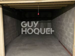 Garage en sous sol à louer