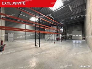 Local d'activité 330 m²