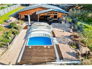 Maison en bois de 117 m² – Piscine - À 5 min de Beynat