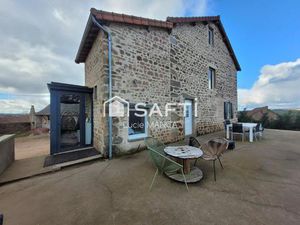 MAISON DE CARACTERE AVEC TERRE ET BATIMENTS AGRICOLE