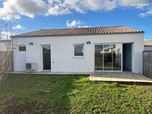 Vente Maison plein-pied T4 : 349 000