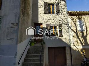 Maison de village avec remise