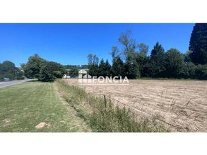 NEUVILLE LES THIS  TERRAIN à Bâtir  13 ares 58 centiares  certificat urbanisme positif