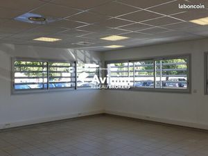Bureaux 50 m² Lunel