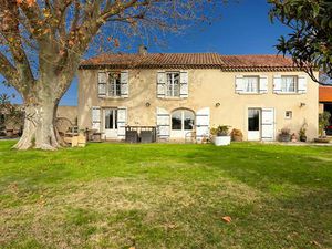 Maison Camaret Sur Aigues 463 000