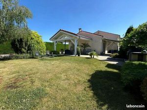 Villa 5 pièces 89m2 345000