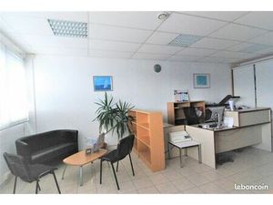 Vendargues bureaux de 115 m2 sur d613